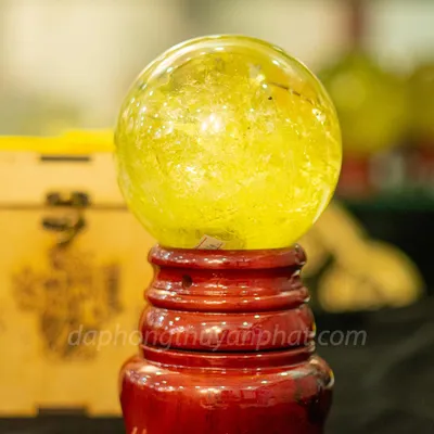 Quả Cầu Phong Thủy Đá Thạch Anh Vàng 2.01kg - 12cm AH007