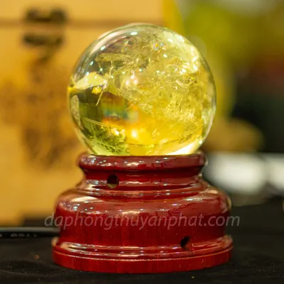 Quả Cầu Phong Thủy Đá Thạch Anh Vàng 0.53kg - 6.8cm AH013