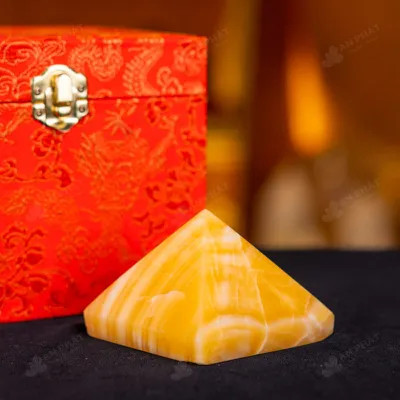 Kim Tự Tháp Phong Thủy Ngọc Hoàng Long - 0,4kg - M184804