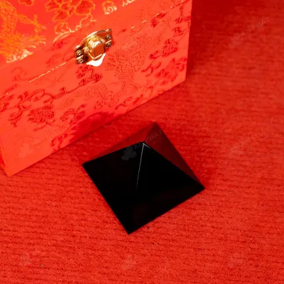 Kim Tự Tháp Phong Thủy Obsidian Đen - 0,17kg - M2920017