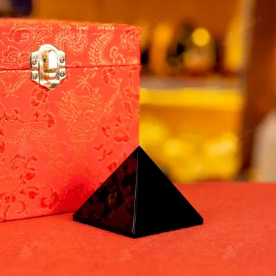 Kim Tự Tháp Phong Thủy Obsidian Đen - 0,17kg - M2920017