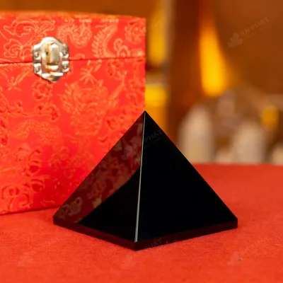 Kim Tự Tháp Phong Thủy Obsidian Đen - 0,45kg - M2920045