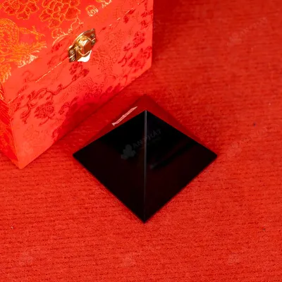 Kim Tự Tháp Phong Thủy Obsidian Đen - 0,45kg - M2920045