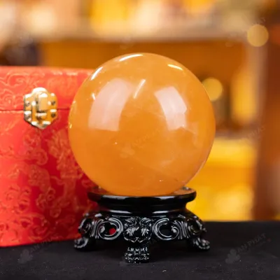 Quả Cầu Phong Thủy Canxit Vàng - 1,5kg - M290615