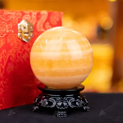 Quả Cầu Đá Phong Thủy Hoàng Long (Onyx) Vàng - 0,71kg - M1836071