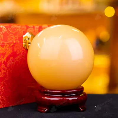 Quả Cầu Đá Phong Thủy Hoàng Long (Onyx) Vàng - 1,41kg - M1836141