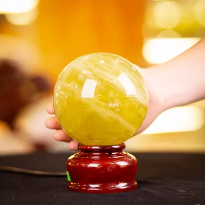 Quả Cầu Đá Thạch Anh Vàng 1A 2,24kg - M2126