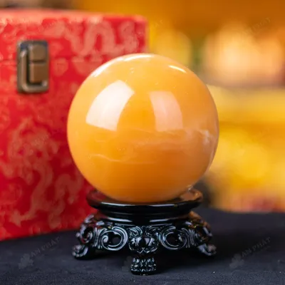 Quả Cầu Đá Phong Thủy Hoàng Long (Onyx) Vàng - 1,4kg - M183614