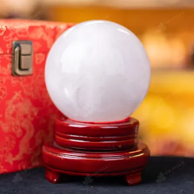 Quả Cầu Phong Thủy Đá Thạch Anh Trắng - 1,83Kg - M0606183