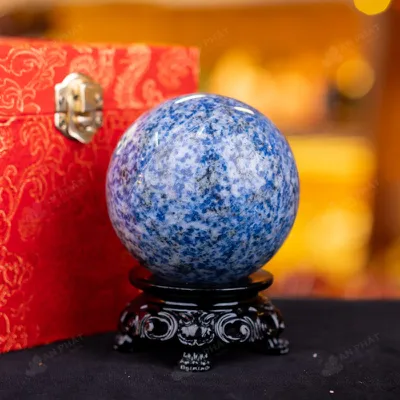 Quả Cầu Sodalite Xanh Nước Biển - 0,65kg - M0555065