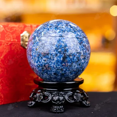 Quả Cầu Sodalite Xanh Nước Biển - 1,19kg - M0555119
