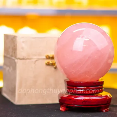 Quả Cầu Phong Thủy Đá Thạch Anh Hồng Có Sao* 2,9kg - 12,5cm - M05729