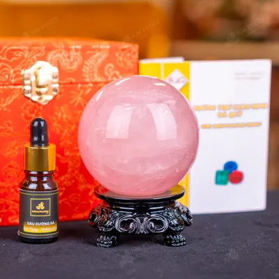 Quả Cầu Phong Thủy Đá Thạch Anh Hồng - 0,67kg - M1479067