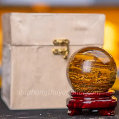 Quả Cầu Đá Thạch Anh Đỏ Mắt Hổ Nâu Vàng - 0,7kg M03900