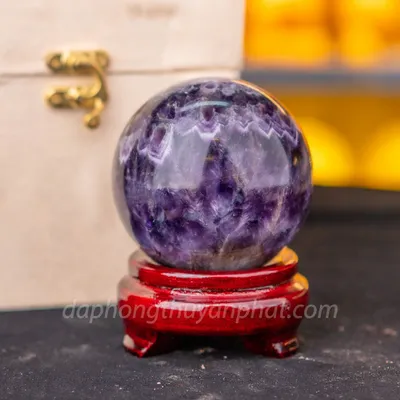 Quả Cầu Phong Thủy Đá Thạch Anh Tím - 0,71kg - 8cm - M25980