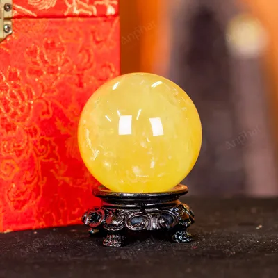 Quả Cầu Phong Thủy Đá Thạch Anh Vàng 2A Có Sao - 0,2kg - M260602
