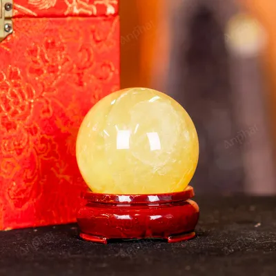 Quả Cầu Phong Thủy Đá Thạch Anh Vàng 2A Có Sao - 0,2kg - M260602
