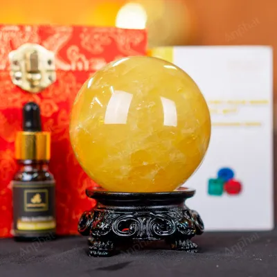 Quả Cầu Phong Thủy Đá Thạch Anh Vàng 2A Có Sao - 0,61kg - M2606061