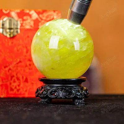 Quả Cầu Phong Thủy Đá Thạch Anh Vàng 2A Có Sao - 0,67kg - M2606067