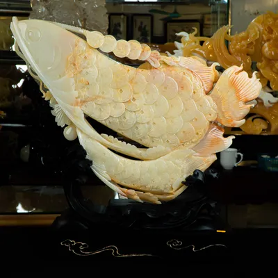 Tác Phẩm Cá Rồng Đại Phát Đá Phong Thủy, Đá Ngọc Onyx (Quà Tặng Phong Thủy VIP) M2299