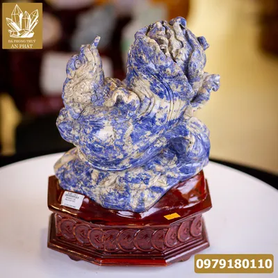 Quà Tặng Phong Thủy Cao Cấp "Thiềm Thừ (Cóc) Cưỡi Bắp Cải Lapiz Lazurite Xanh Tự Nhiên"  - M1563