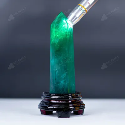 Trụ Đá Fluorite Xanh - 0.72kg - M0752072