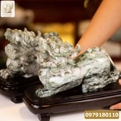 Cặp Tỳ Hưu Ngọc Phỉ Thúy (Ngọc Jadeite) Tự Nhiên Cao Cấp 10,8kg, 30cm - M2281