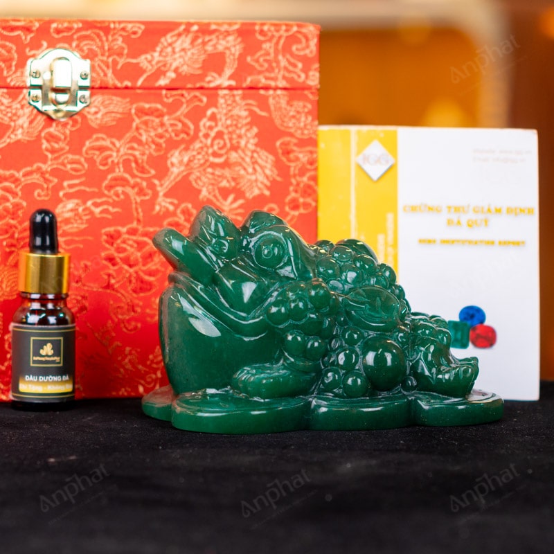 Linh vật Thiềm Thừ