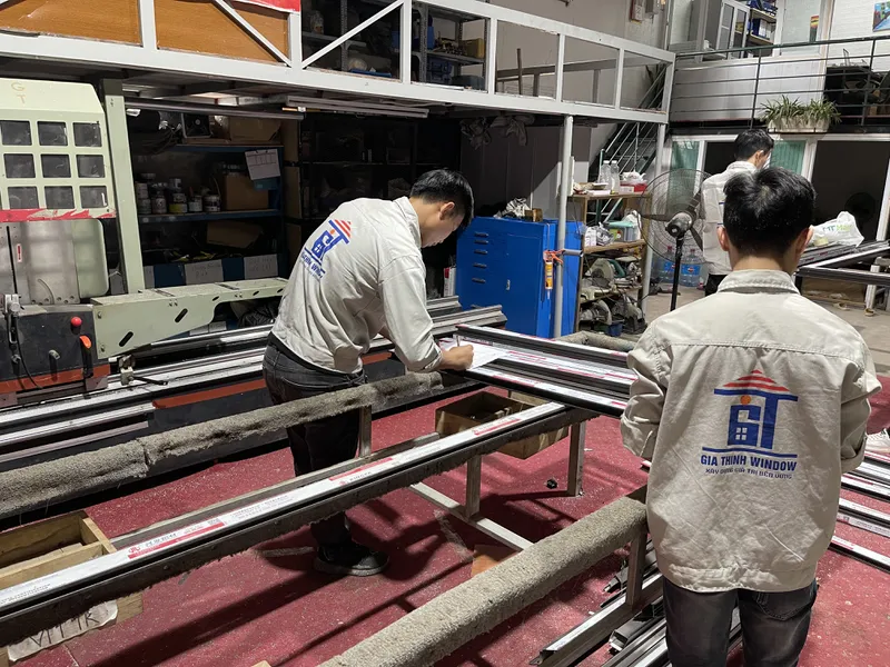 Cửa sổ nhôm Xingfa cao cấp 