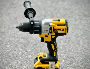 Máy khoan pin tại Hà Nội