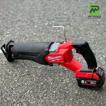 Máy cưa kiếm Milwaukee M18 FSZ