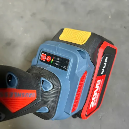 Máy vặn bu lông dùng pin 20V YUPAI YP20-W1500M