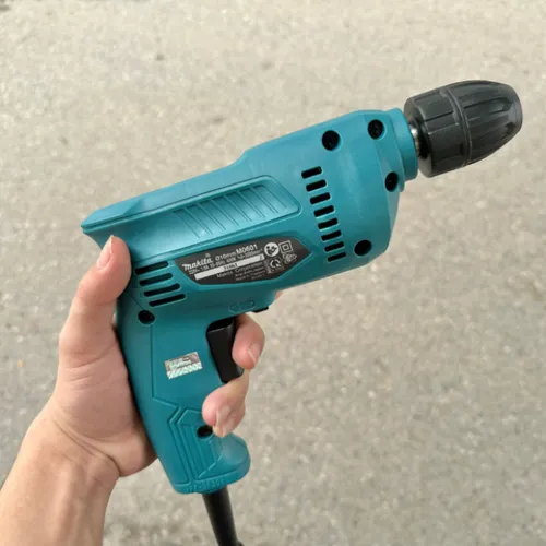 Máy khoan Makita M0601B (10mm)