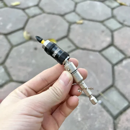 Đầu lắc léo giữ mũi bắt vít 10 chi tiết Dewalt DT70518