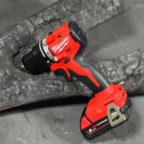 Máy khoan Milwaukee đầu kẹp 13mm M18 BLPDRC