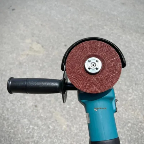 Máy mài góc Makita 9556HN 100mm Công tắc sườn