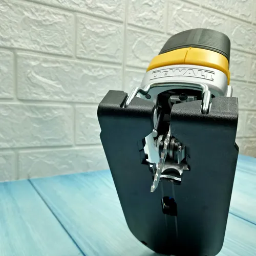 Máy cưa lọng cầm tay 20v Dewalt DCS334 