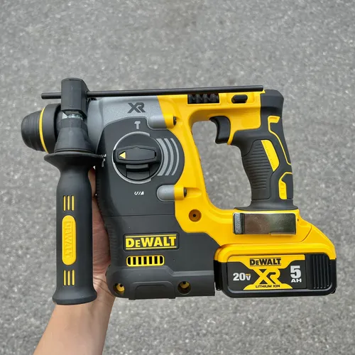 Máy khoan bê tông cầm tay 18V Dewalt DCH273B