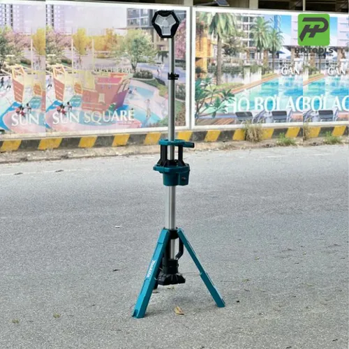Đèn công trường dùng pin (18v/14.4v) Makita DML813
