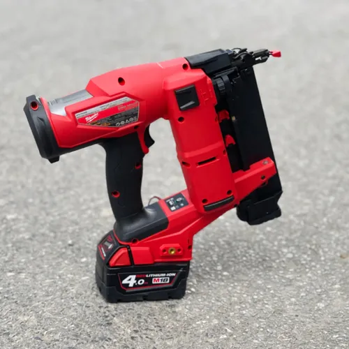 Máy bắn đinh Milwaukee M18 FN18GS