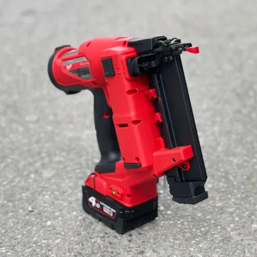 Máy bắn đinh Milwaukee M18 FN18GS