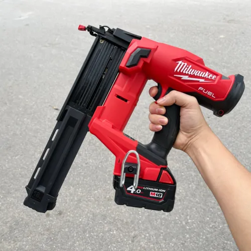 Máy bắn đinh Milwaukee M18 FN18GS