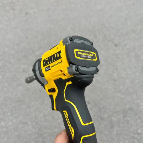Máy bắt vít dùng pin Dewalt DCF860N