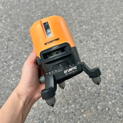 Máy cân mực 5 tia SFUNPRO SF 7905SD