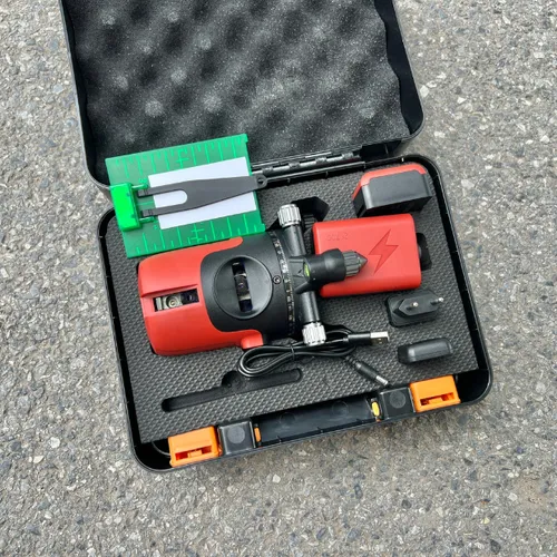 Máy cân mực 5 tia SFUNPRO SF 9301HD (5 tia đỏ)