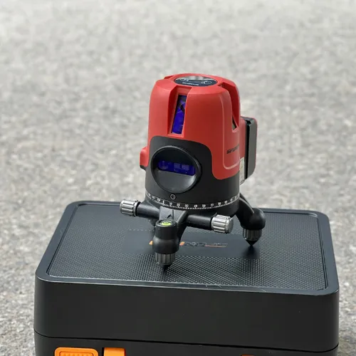 Máy cân mực 5 tia SFUNPRO SF 9301HD (5 tia đỏ)