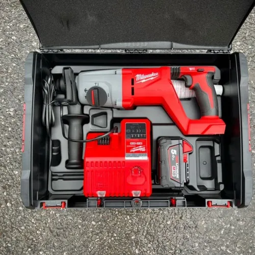 Máy khoan be tong 18v Milwaukee M18 BLHACD26