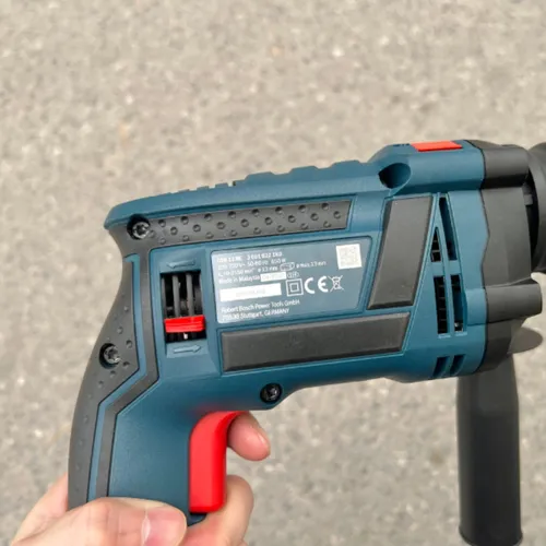 Máy Khoan Bosch GSB 13RE 650W có valy nhựa và phụ kiện