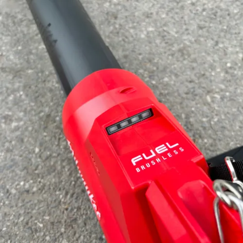 Máy thổi bụi dùng 2 pin Milwaukee M18 F2BL