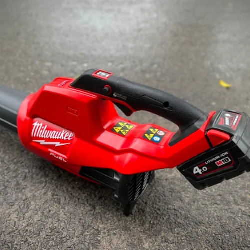 Máy thổi bụi Milwaukee M18 FBL-0 (2724)